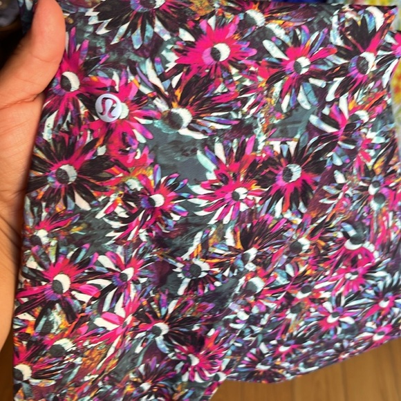 Lululemon Swift Speed high rise tight / size 16 - Picture 4 of 9